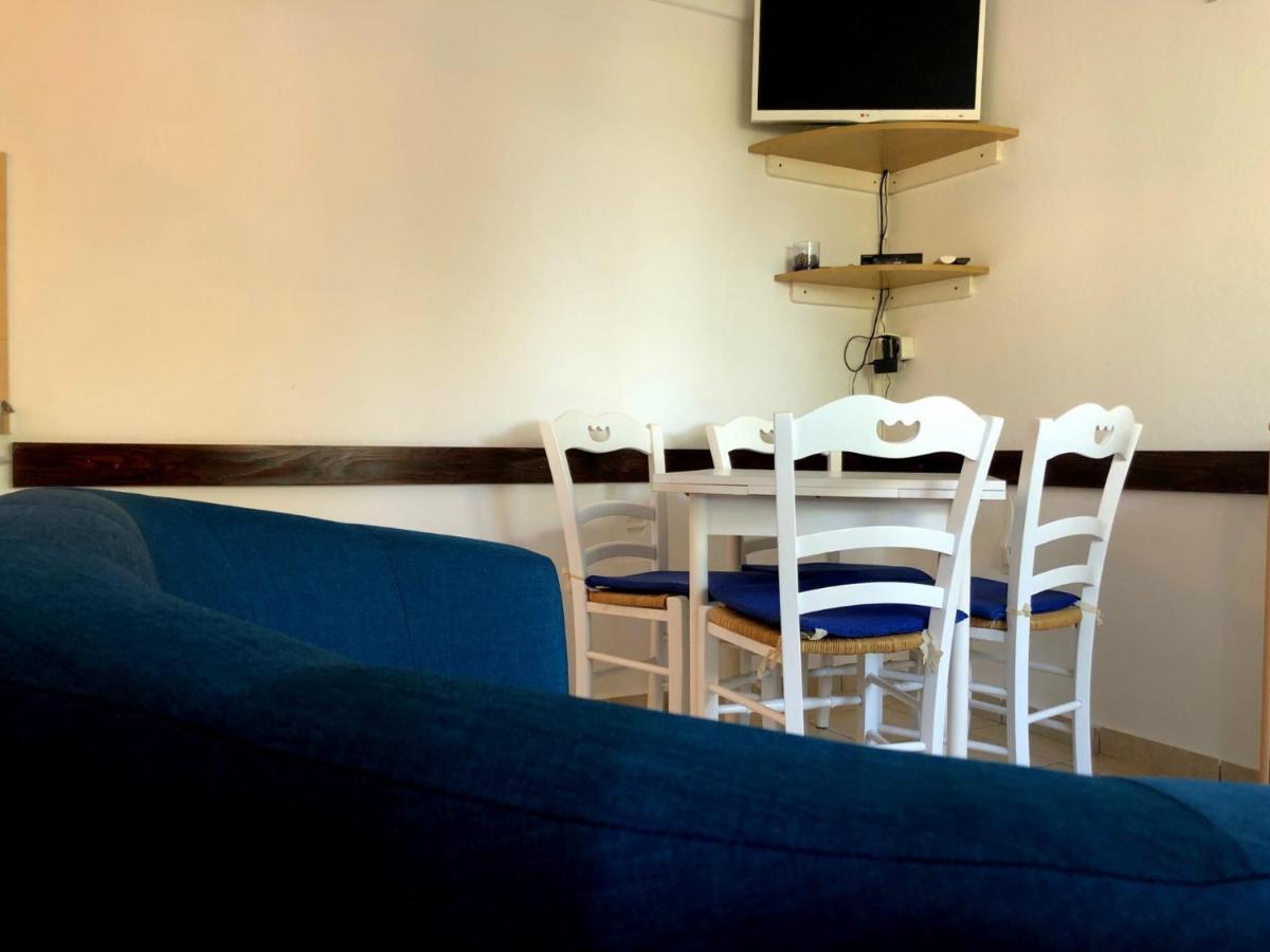 Miramar Gardenn Apartmment Banjol ภายนอก รูปภาพ